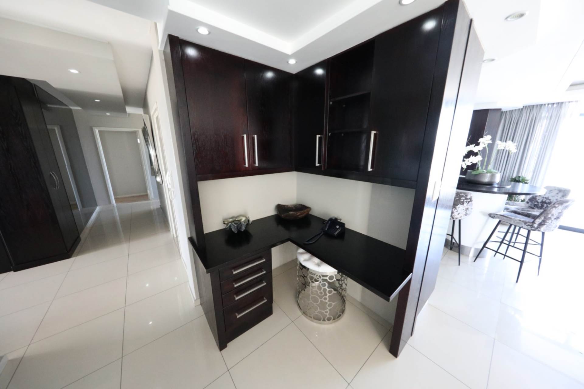 3 Bedroom Property for Sale in Waves Edge Western Cape